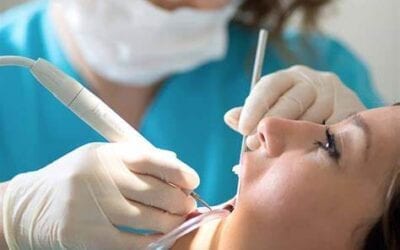 2 Types of Tooth Extractions & Procedures